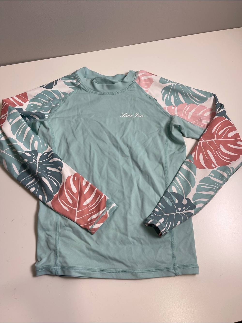 Ron Jon Kids Rash Guard - SPF 50 size 10